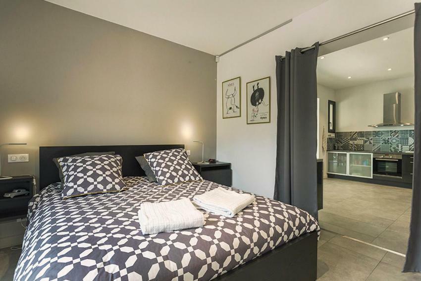 Les Aromatiques - Terrasse & Parking Prive A Villeneuve Les Avignon - Proche Golf Academy Ngoại thất bức ảnh